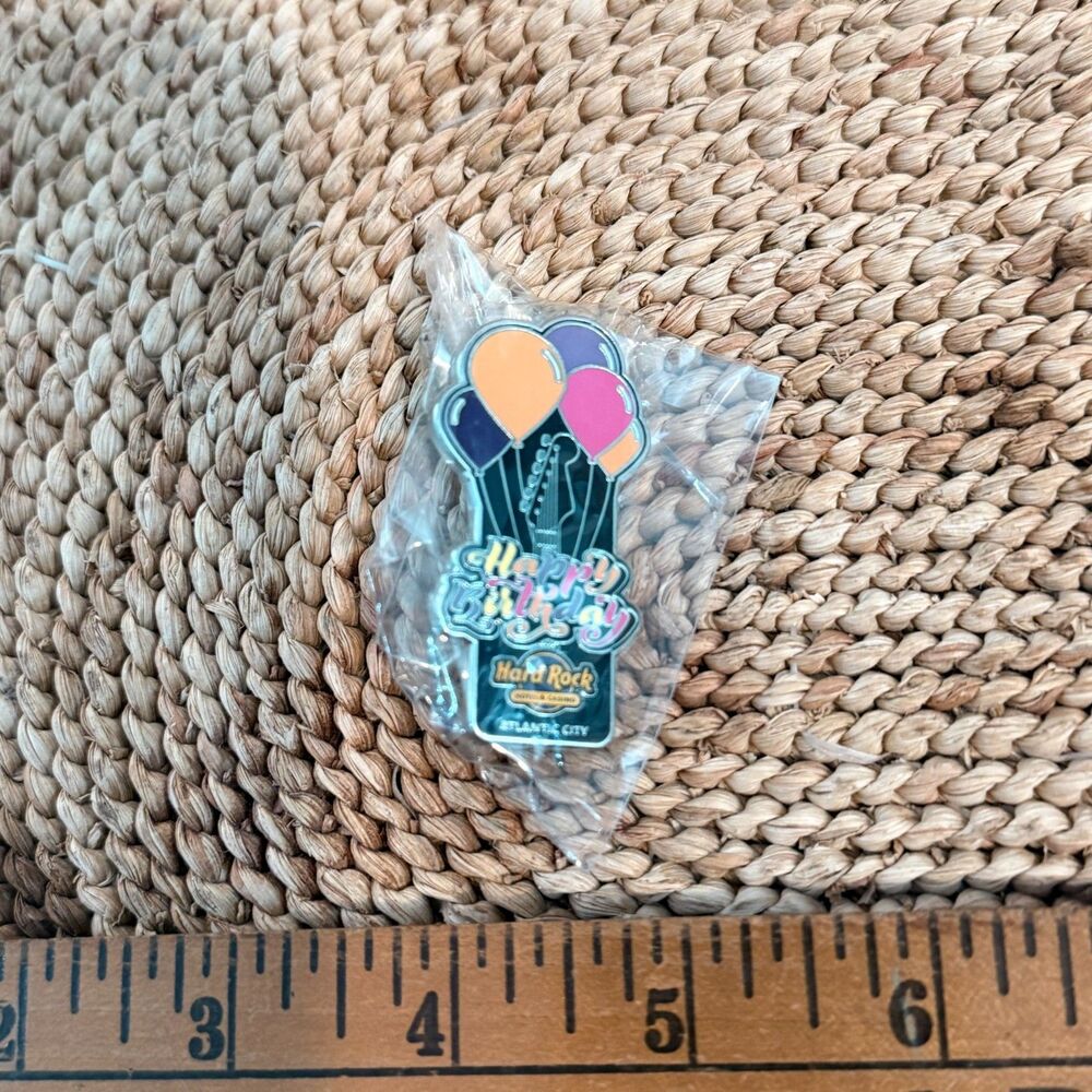 Hard Rock Cafe Atlantic City Happy Birthday Balloons Limited Edition Pin
